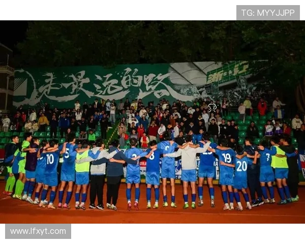 杭州足球队配合排名创新高展现团队实力与战术进步