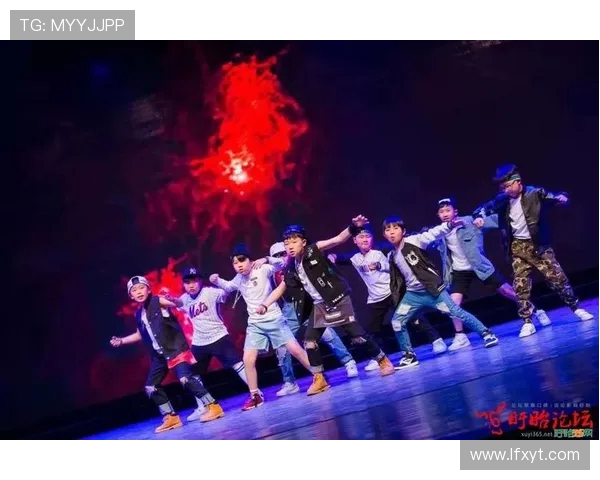 街舞热潮来袭：深入北京街舞队的耐力与激情之旅