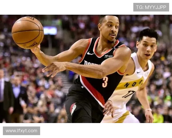 勇士与猛龙激战即将开启11月30日直播精彩不容错过 勇士与猛龙激战即将开启11月30日直播精彩不容错过