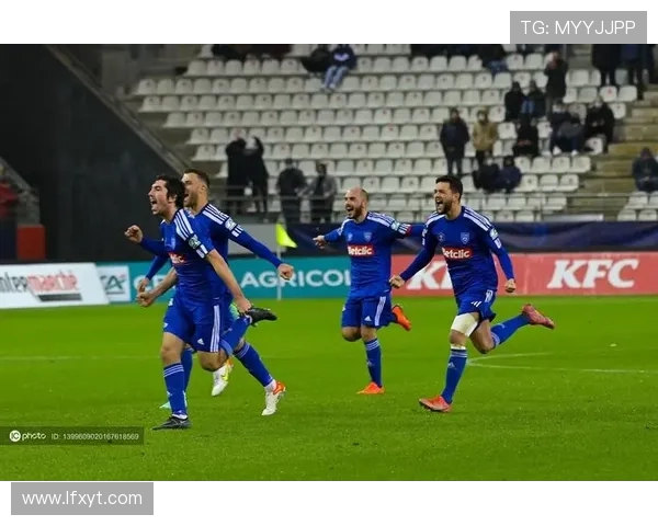 法国杯精彩对决兰斯对阵朗斯直播全程回顾与分析