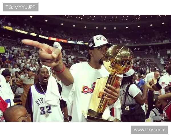 流浪者与汉密尔顿的巅峰对决谁能在赛场上书写新的传奇历史 流浪者与汉密尔顿的巅峰对决谁能在赛场上书写新的传奇历史