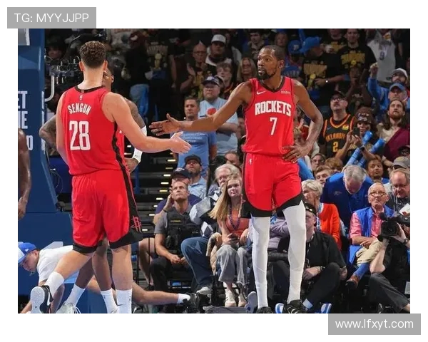 火箭队与独行侠精彩对决全场录播回顾与分析