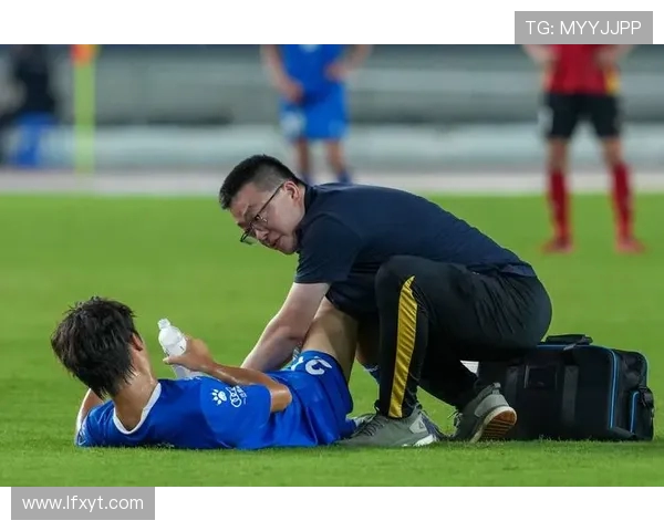 南京足球队总决赛之路的辉煌历程与突破成就全景回顾